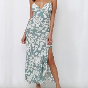 Bridal Party Midi Dress Sage - M - New with Tags